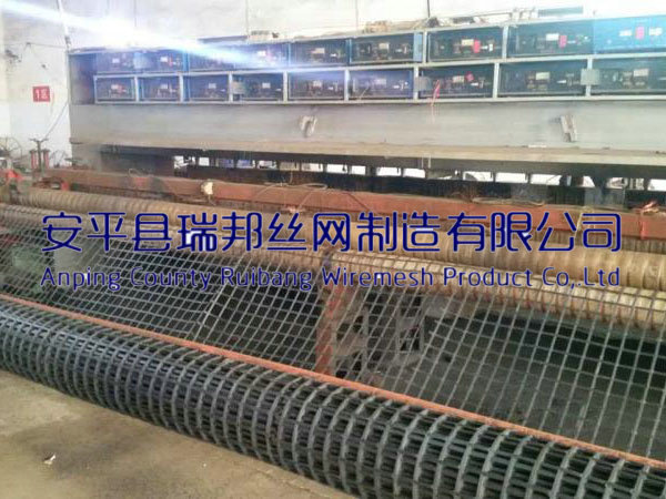 煤矿钢塑格栅图片2